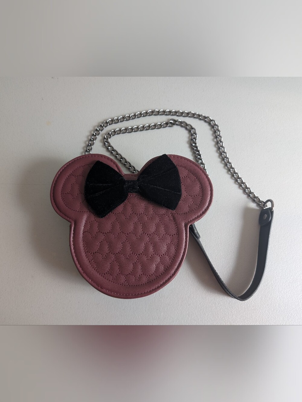 Loungefly Minnie Mouse crossbody purse